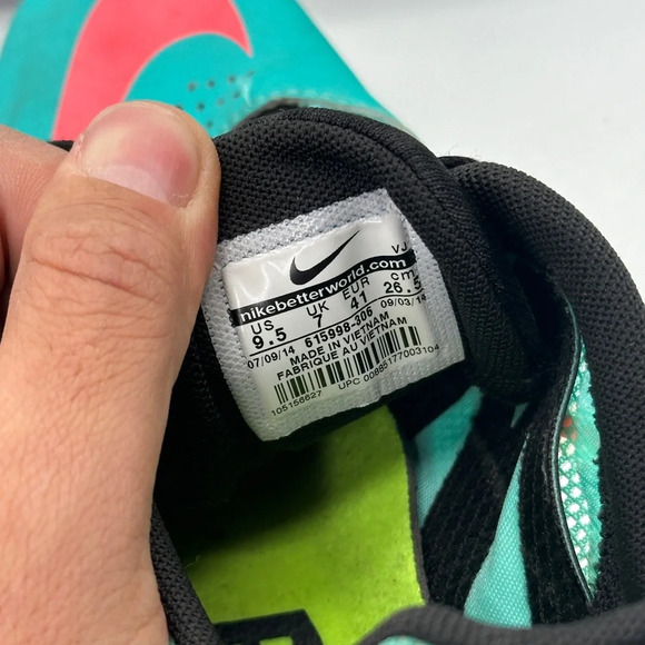 615998-306 Nike Track And Field Cleat US Size 9.5 - Picture 6 of 9